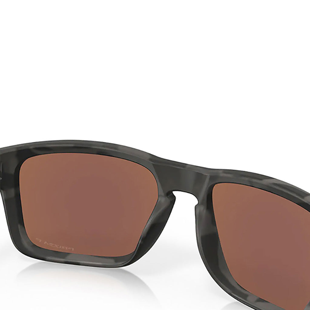 Holbrook Solbriller i farven Matte sort Camo nærbillede