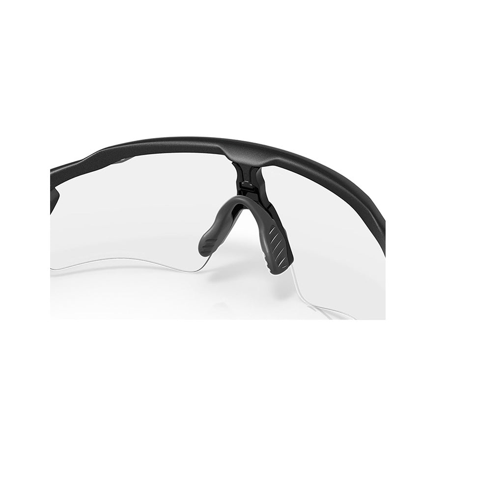 Radar Ev Path Solbriller i farven Steel W/Clear 50% sort Iridium Photochromic nærbillede