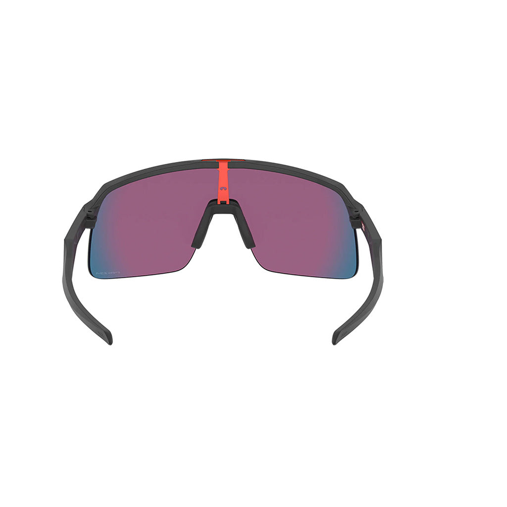 Sutro Lite Solbriller i farven Matte sort W/Prizm Road set bagfra