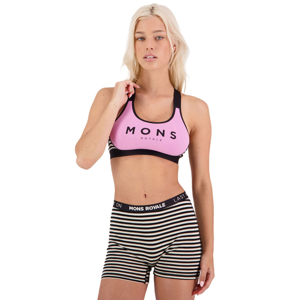 En BH, Stella X-Back Bra i farven Pink Stripe set forfra på model