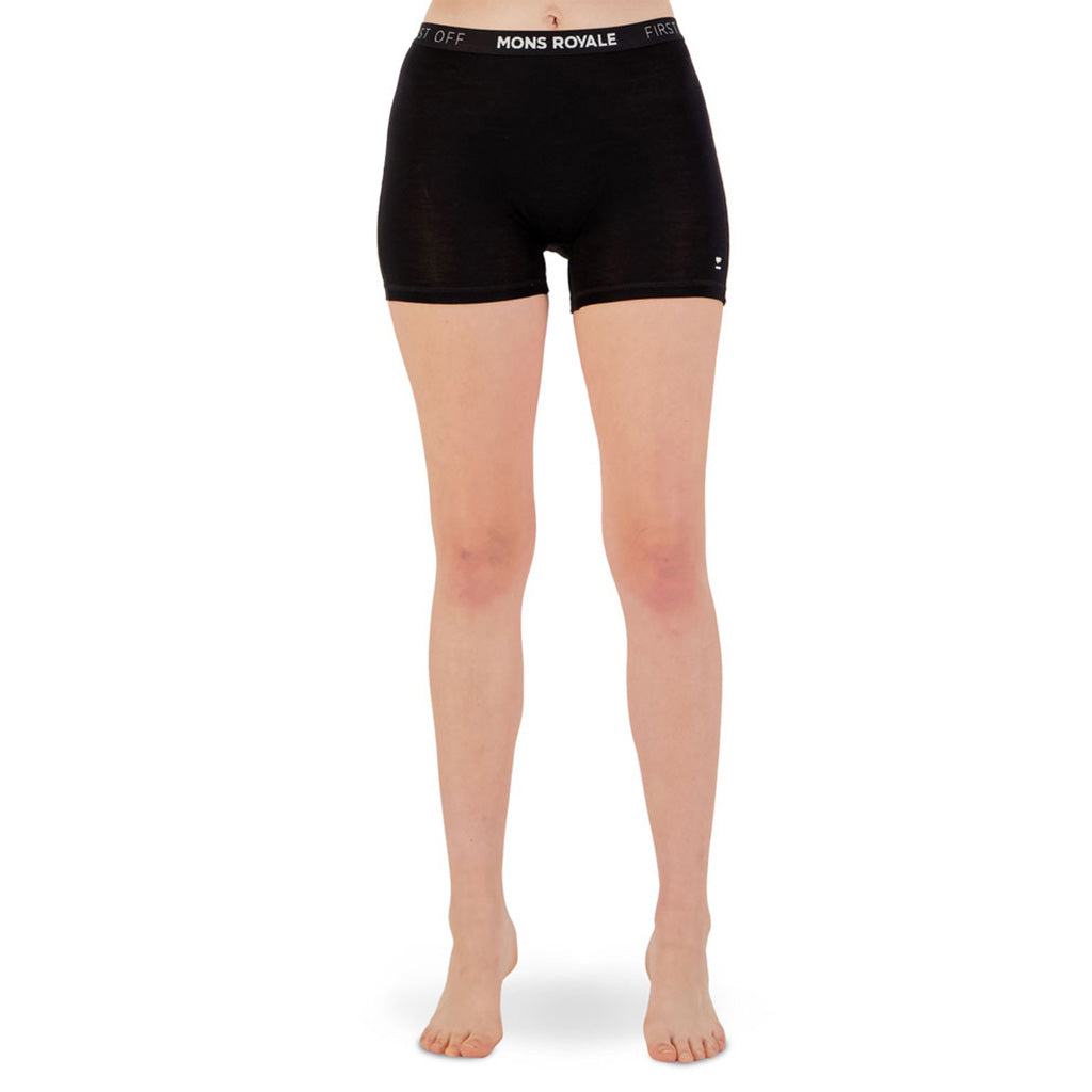 Undertøj, Hannah Hot Pant i farven Pant sort set forfra