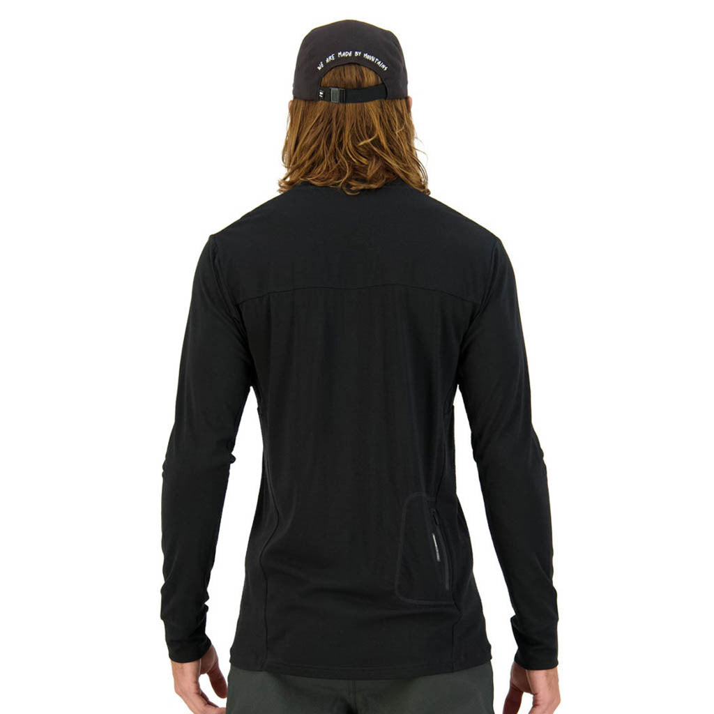 Skiundertøj, rødwood Enduro VLS i farven sort set bagfra