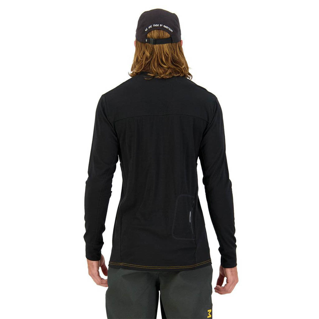 En Langærmet T-shirt, rødwood Enduro VLS i farven sort /Gold set bagfra