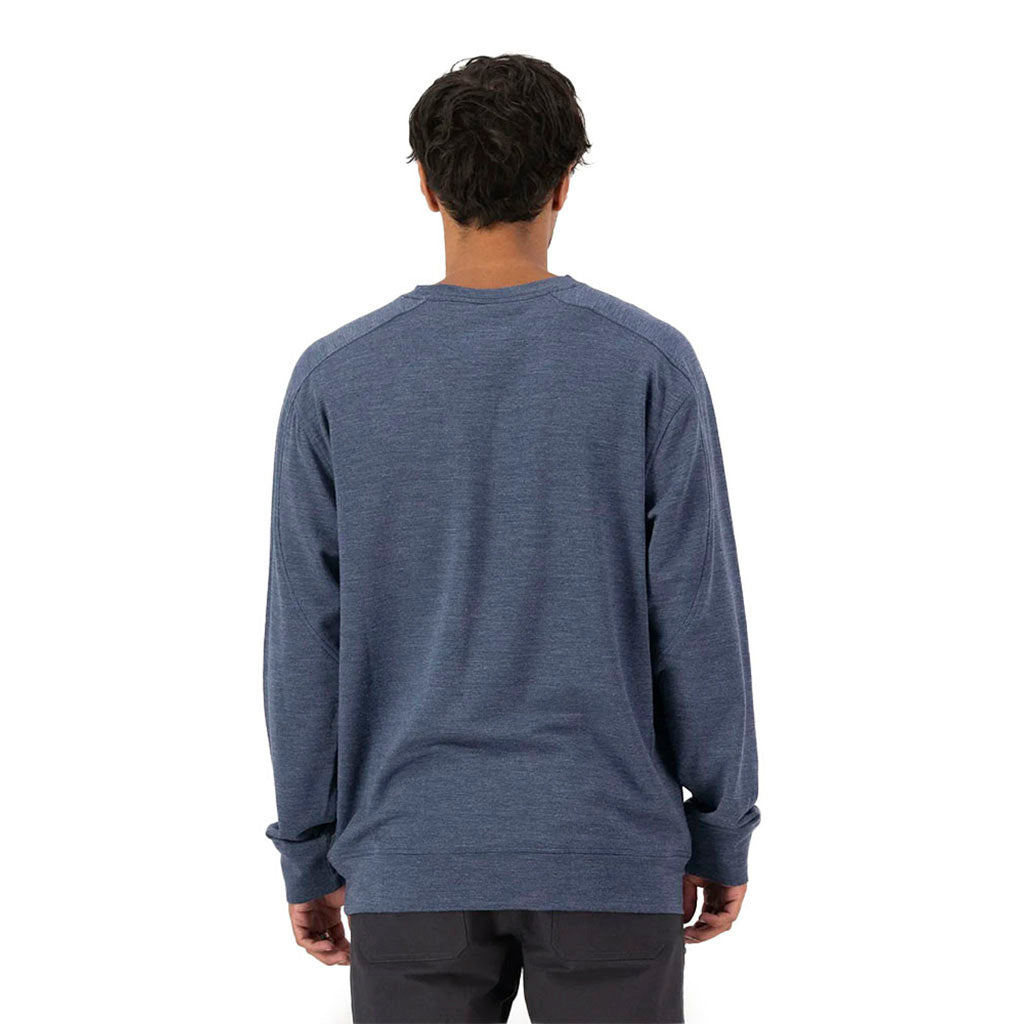 Covert Lite Crew Midlayer i farven Midnight set bagfra