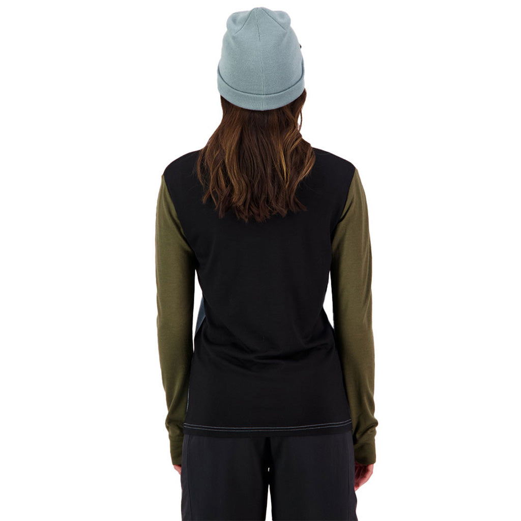 Skiundertøj, Yotei BF High Neck i farven Riverbed set bagfra