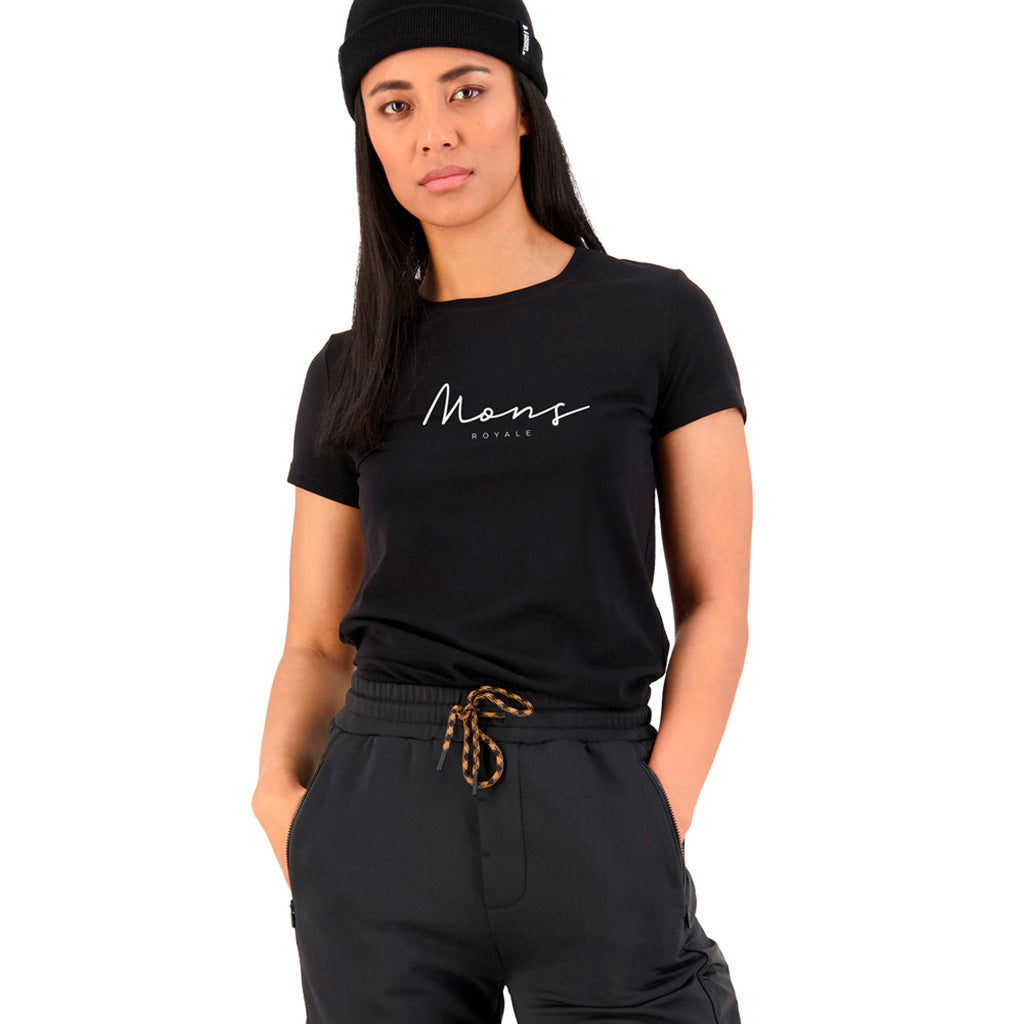 En T-Shirt, Icon i farven sort set fra afstand påført kvinde