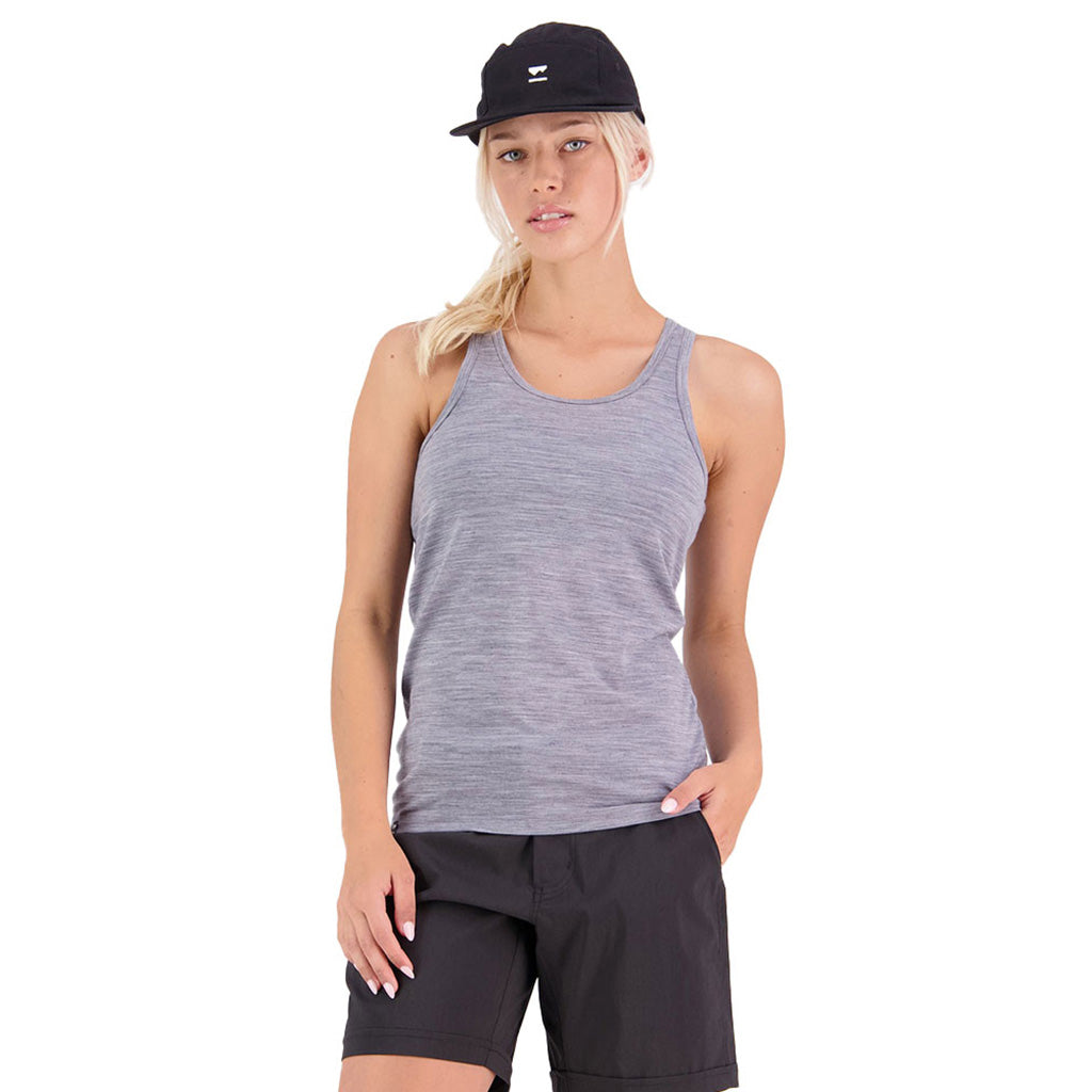 En Langærmet T-shirt, Icon Tank i farven grå Heather set på afstand