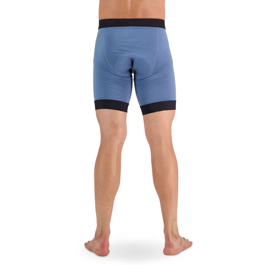 Enduro Bike Short Liner i farven blå Slate set bagfra