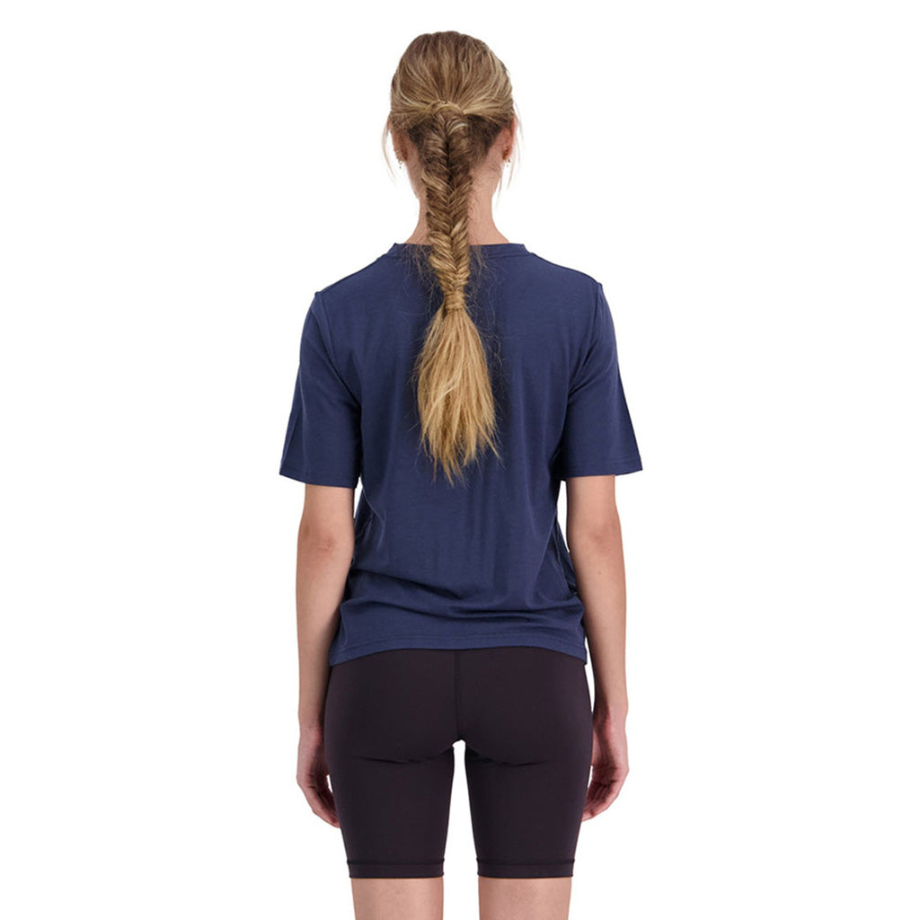 En T-Shirt, Icon Relaxed i farven Midnight set bagfra