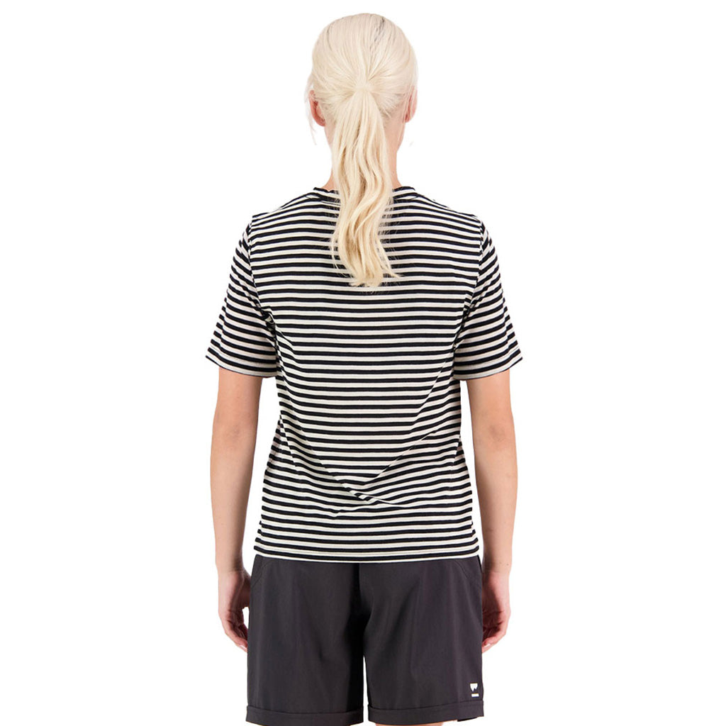 En Langærmet T-shirt, Icon Relaxed i farven Mr Stripe set bagfra