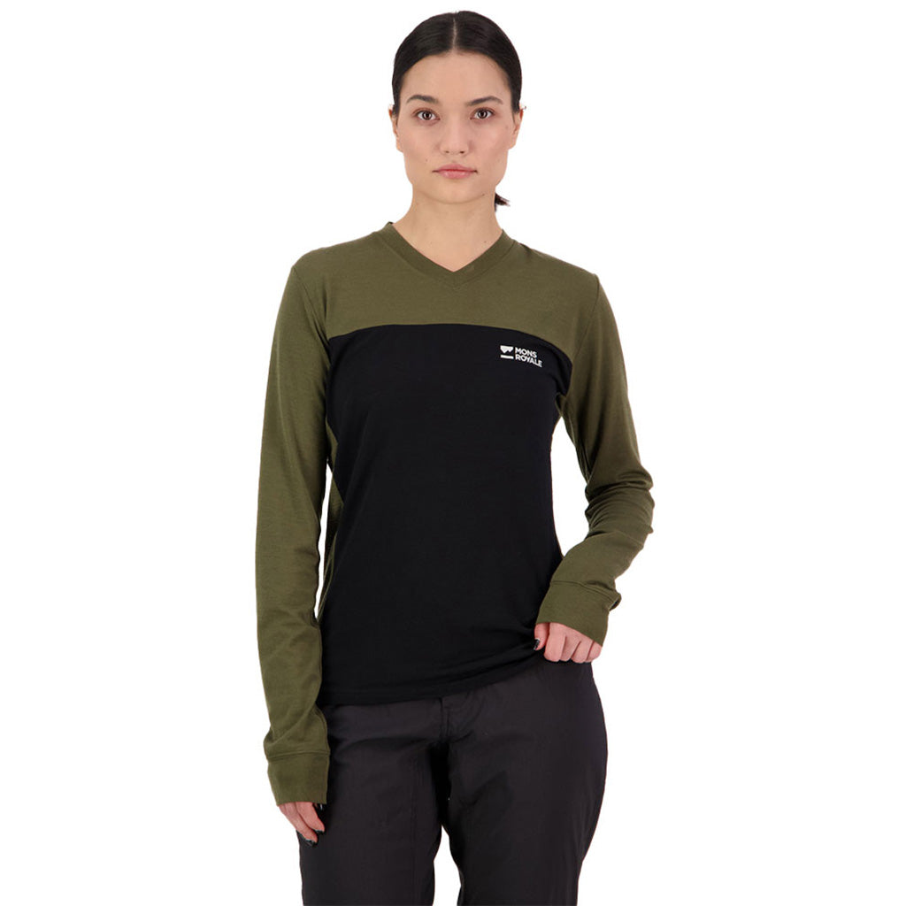 En T-Shirt, rødwood Enduro VLS i farven Dark Olive / sort set forfra