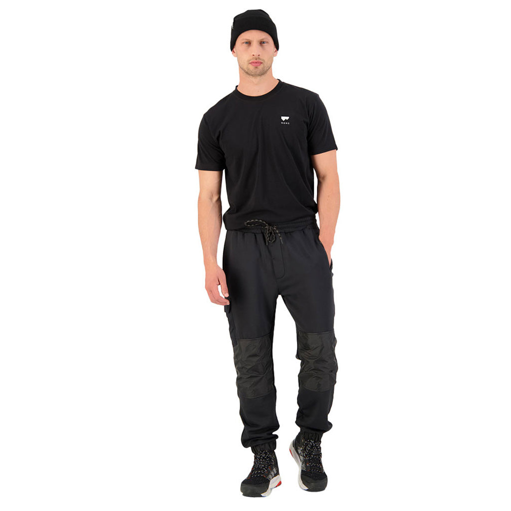 Decade Pants Midlayer i farven sort set forfra