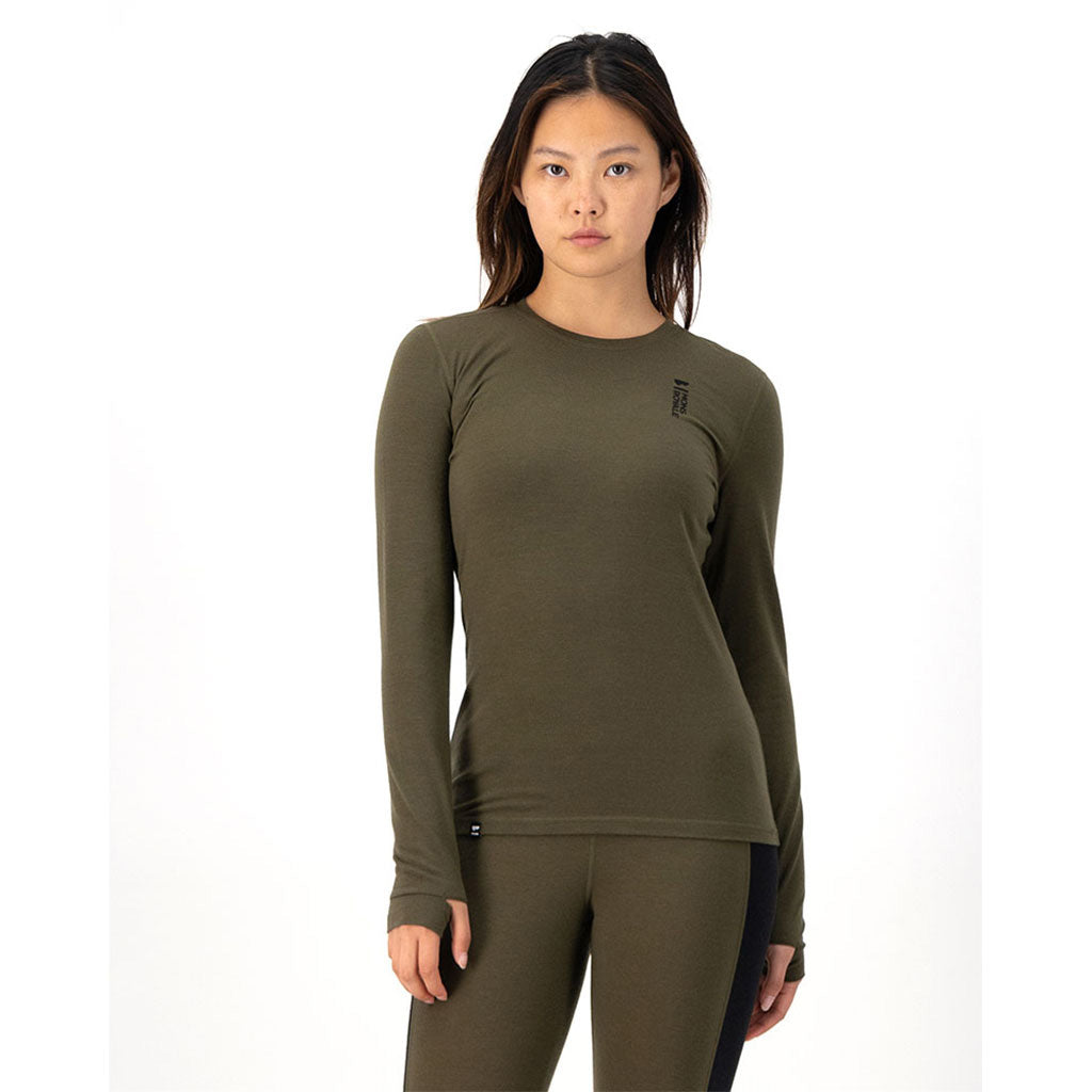 Skiundertøj, Cascade Merino Flex 200 LS i farven Dark Olive set forfra