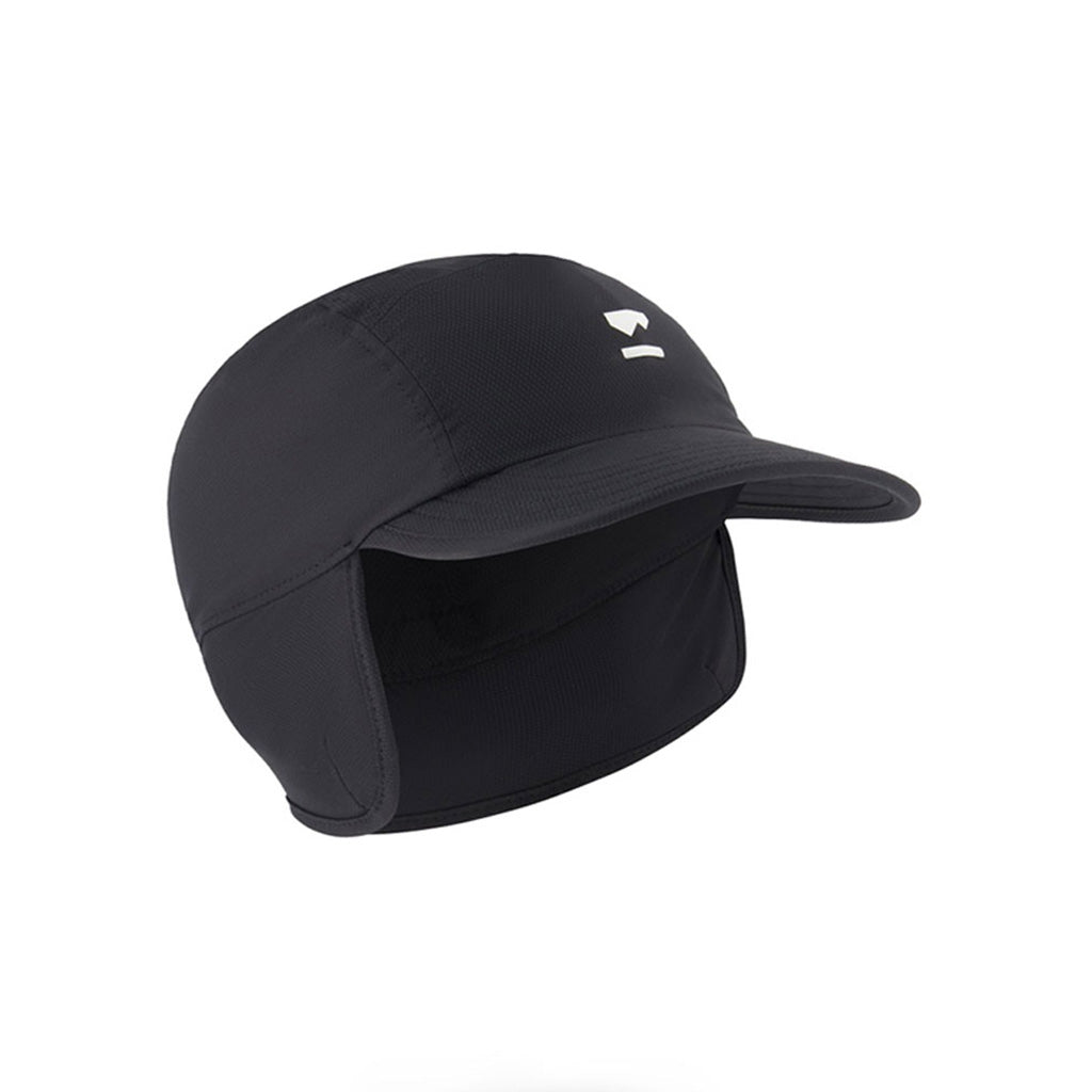 En Cap, Pack i farven sort