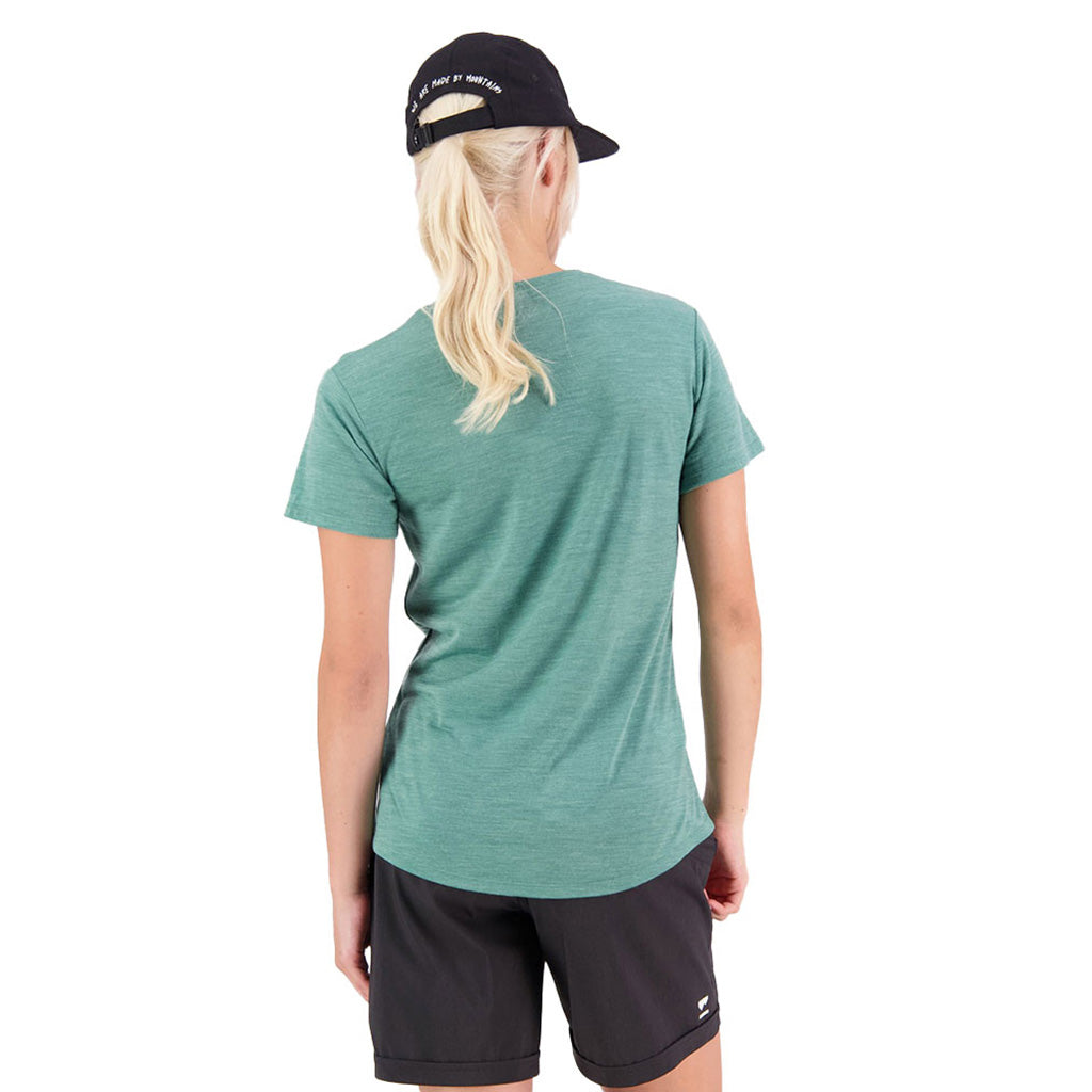 En Langærmet T-shirt, Zephyr Merino Cool Tee i farven Smokey grøn set bagfra