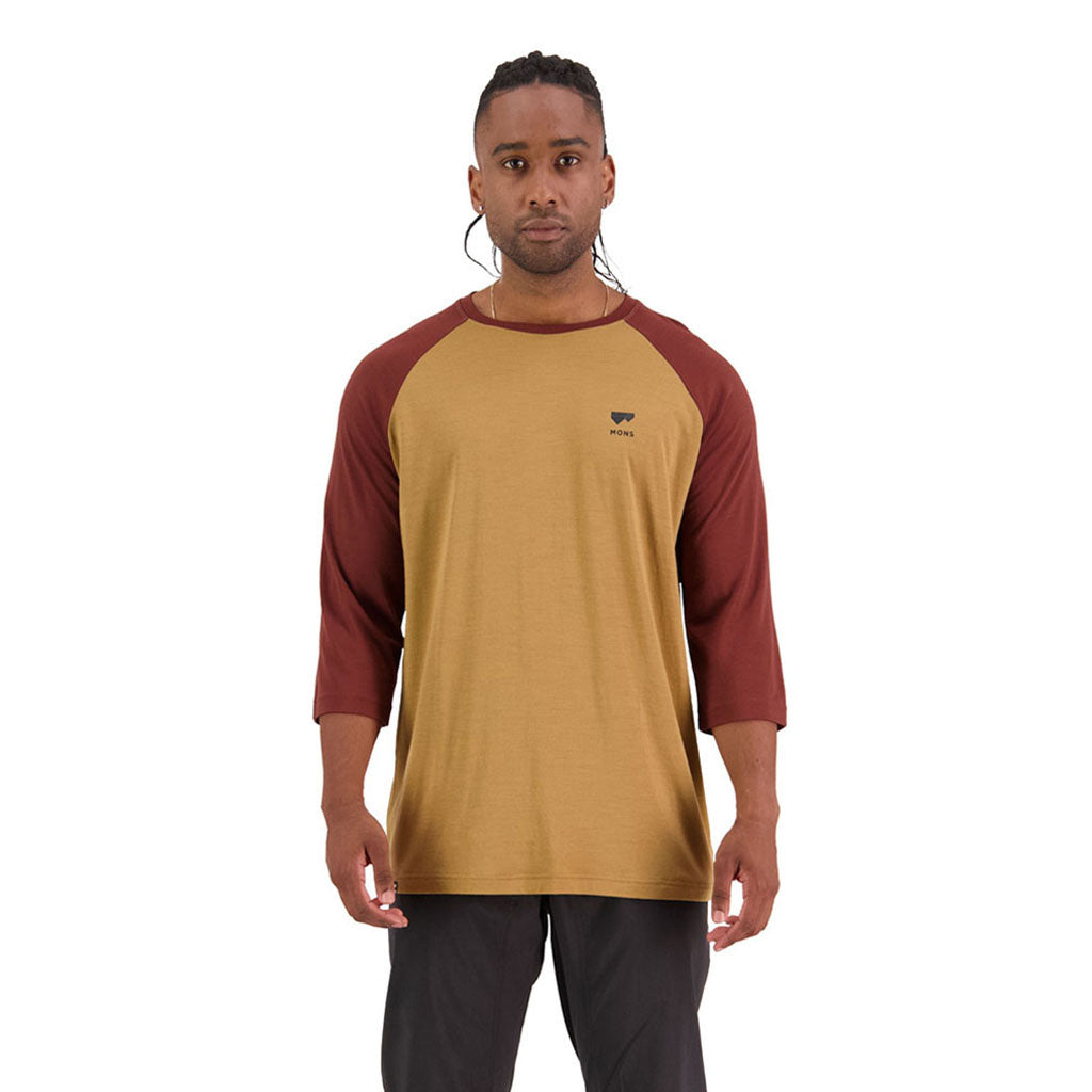 En Langærmet T-shirt, Tarn Merino Shift Raglan 3/4 i farven Slow Bake set forfra