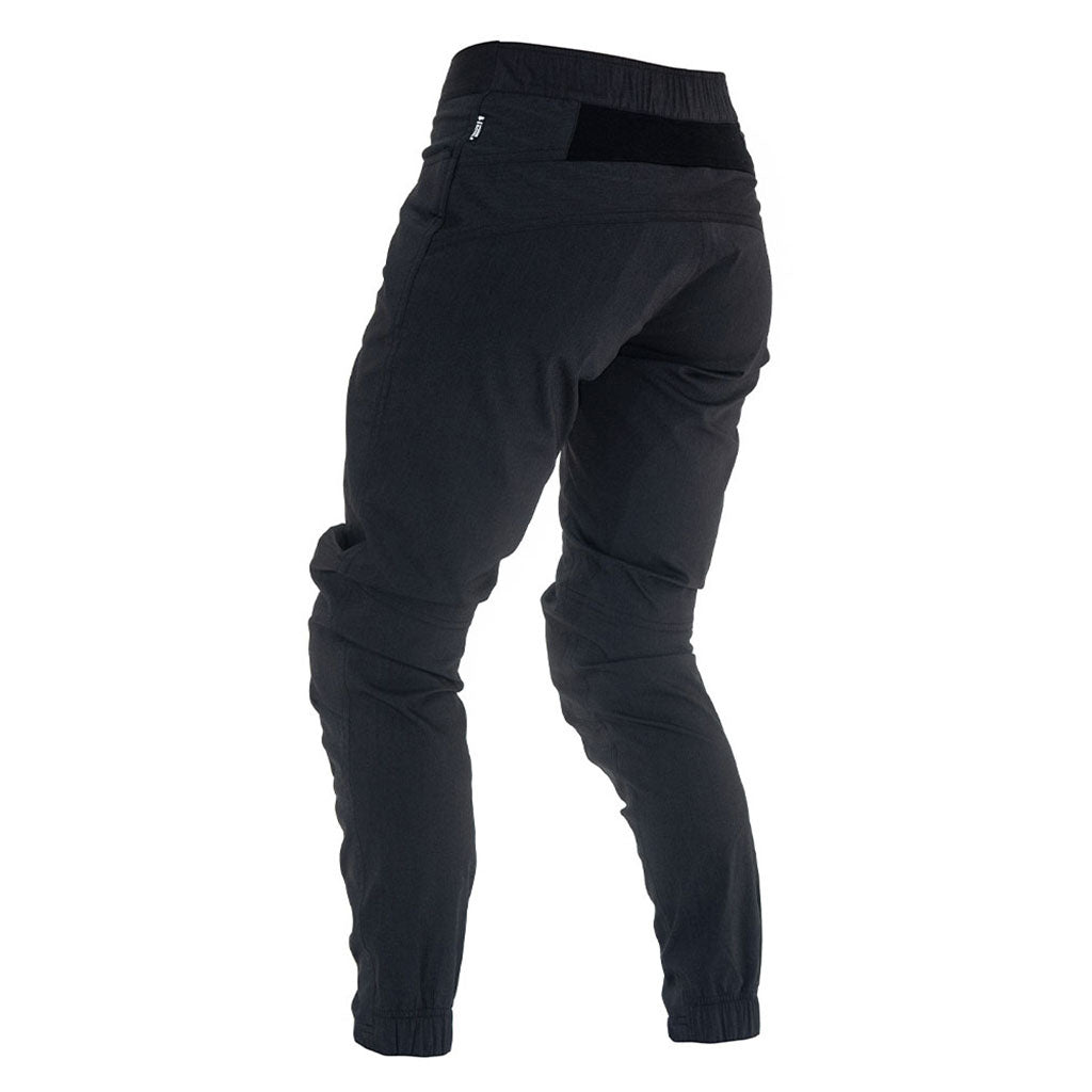 Virage MTB Bukser i farven sort set bagfra