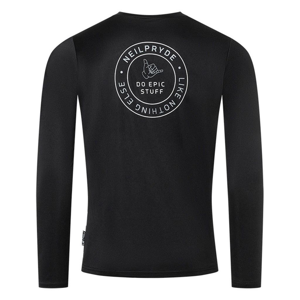 En UV Trøje, Water Tee L/S - C1 i farven sort set bagfra