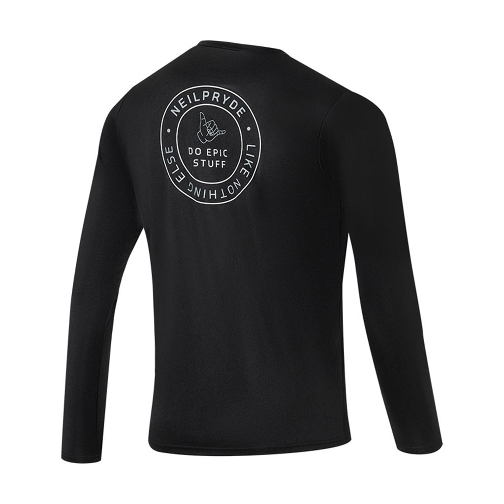En UV Trøje, Water Tee L/S - C1 i farven sort set bagfra