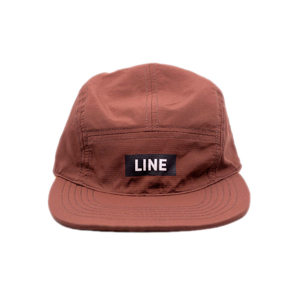 En Cap, Onward 5 Panel i farven brun/Burnt Orange