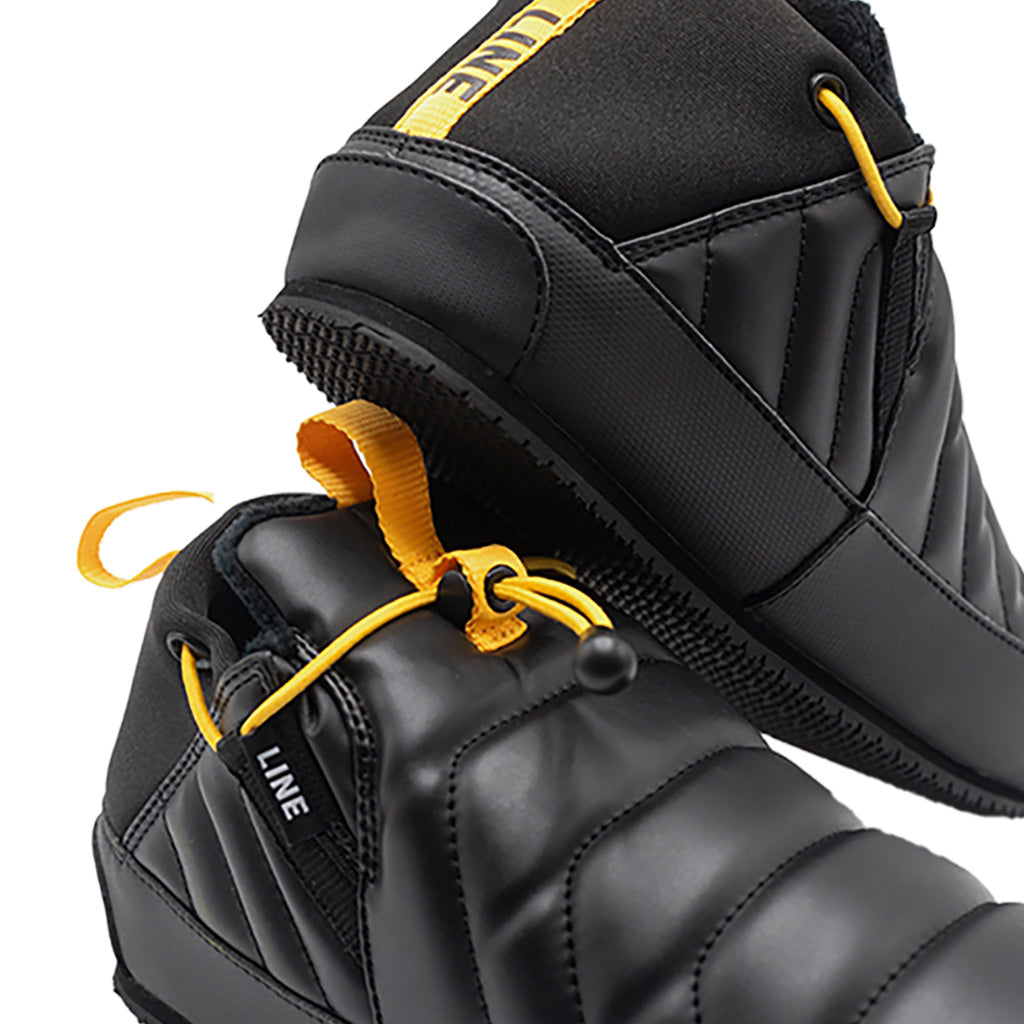 Line Bootie 1.0 24/25 i farven sort skrå vinkel