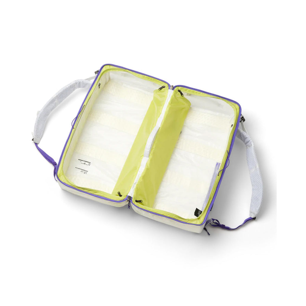 Weigh Lighter Split Duffel 70L - Duffel bag