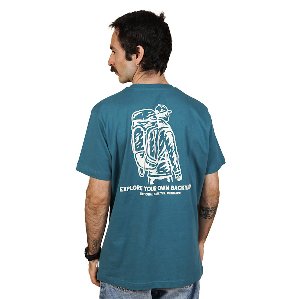 En T-Shirt, Explore BP Men's Brushed i farven blå set bagfra