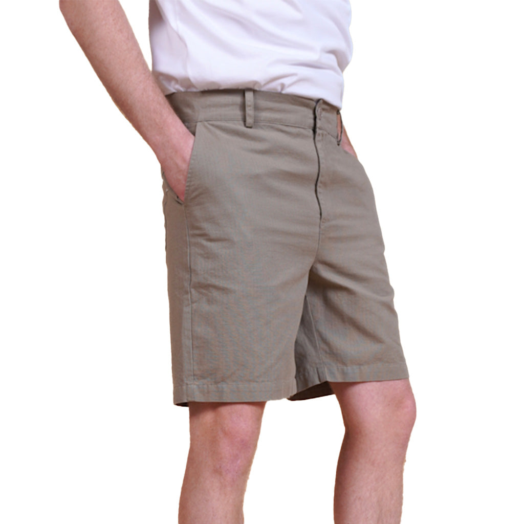Ripstop Men's Shorts i farven Beige set forfra på model