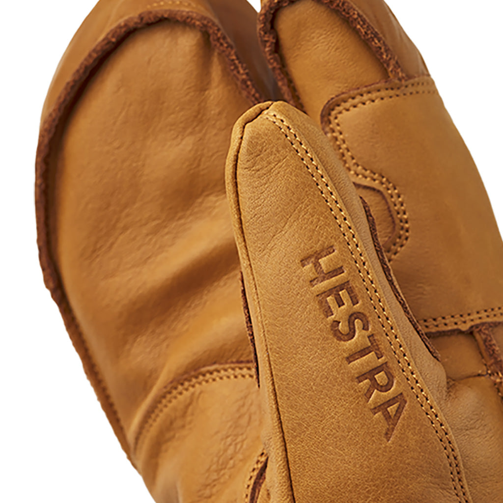 Fall Line 3 finger Handsker i farven Cork / Cork nærbillede