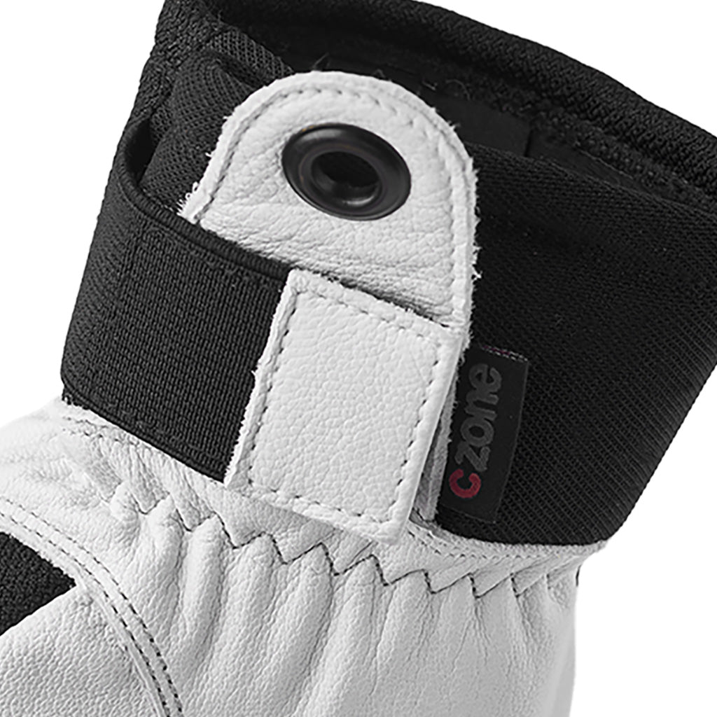 Couloir 5 Finger Handsker i farven sort / Offhvid nærbillede