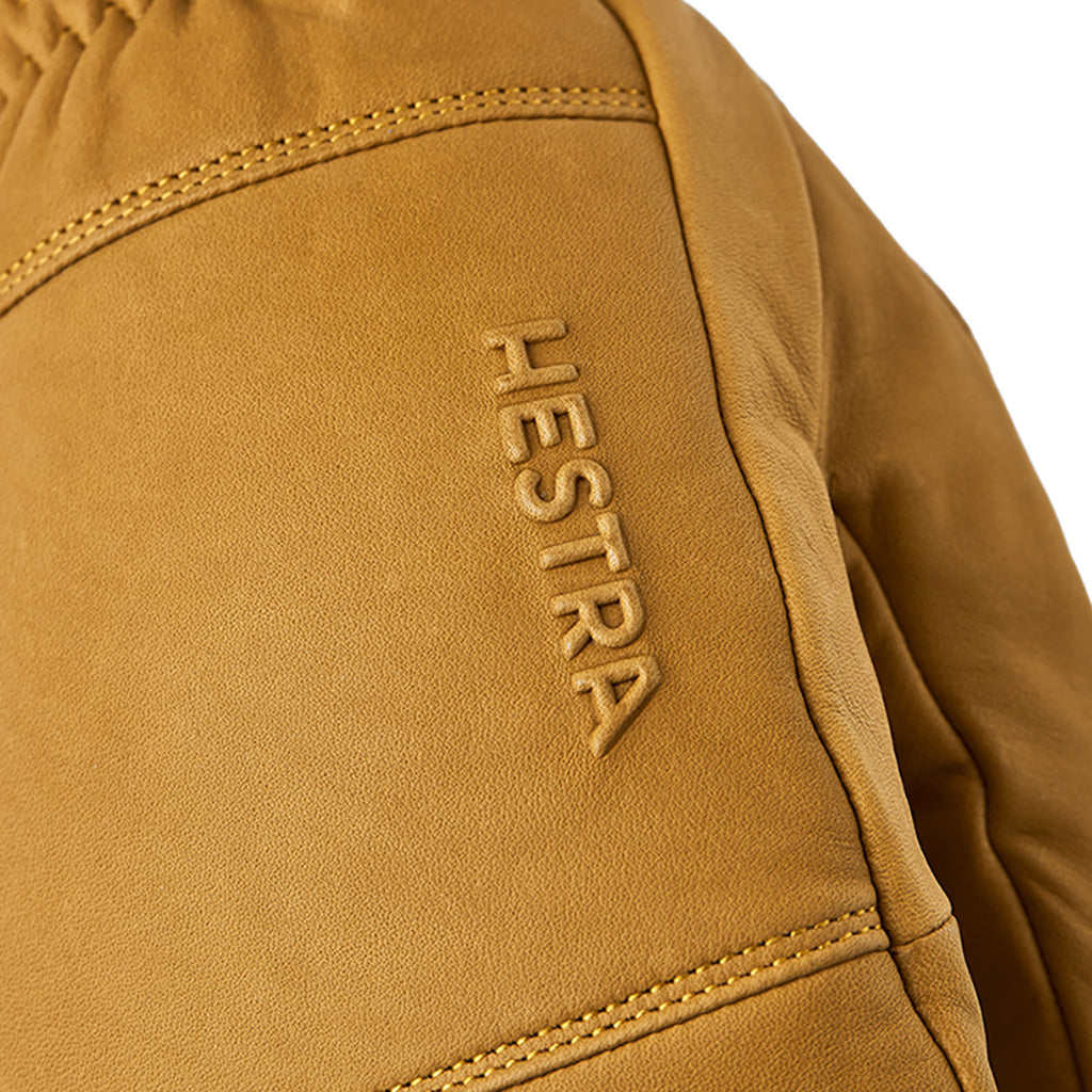 Omni Luffer i farven Tan nærbillede af logo