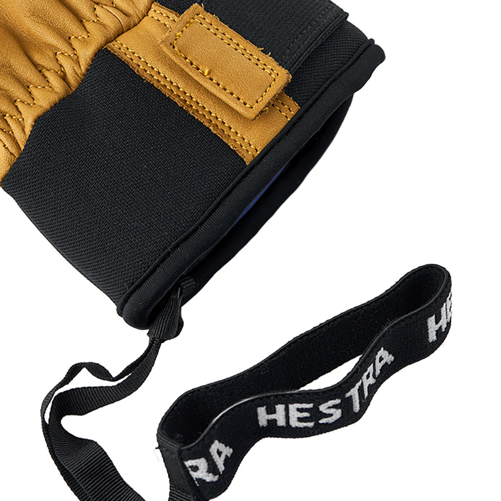 Omni Luffer i farven Tan nærbillede af logo