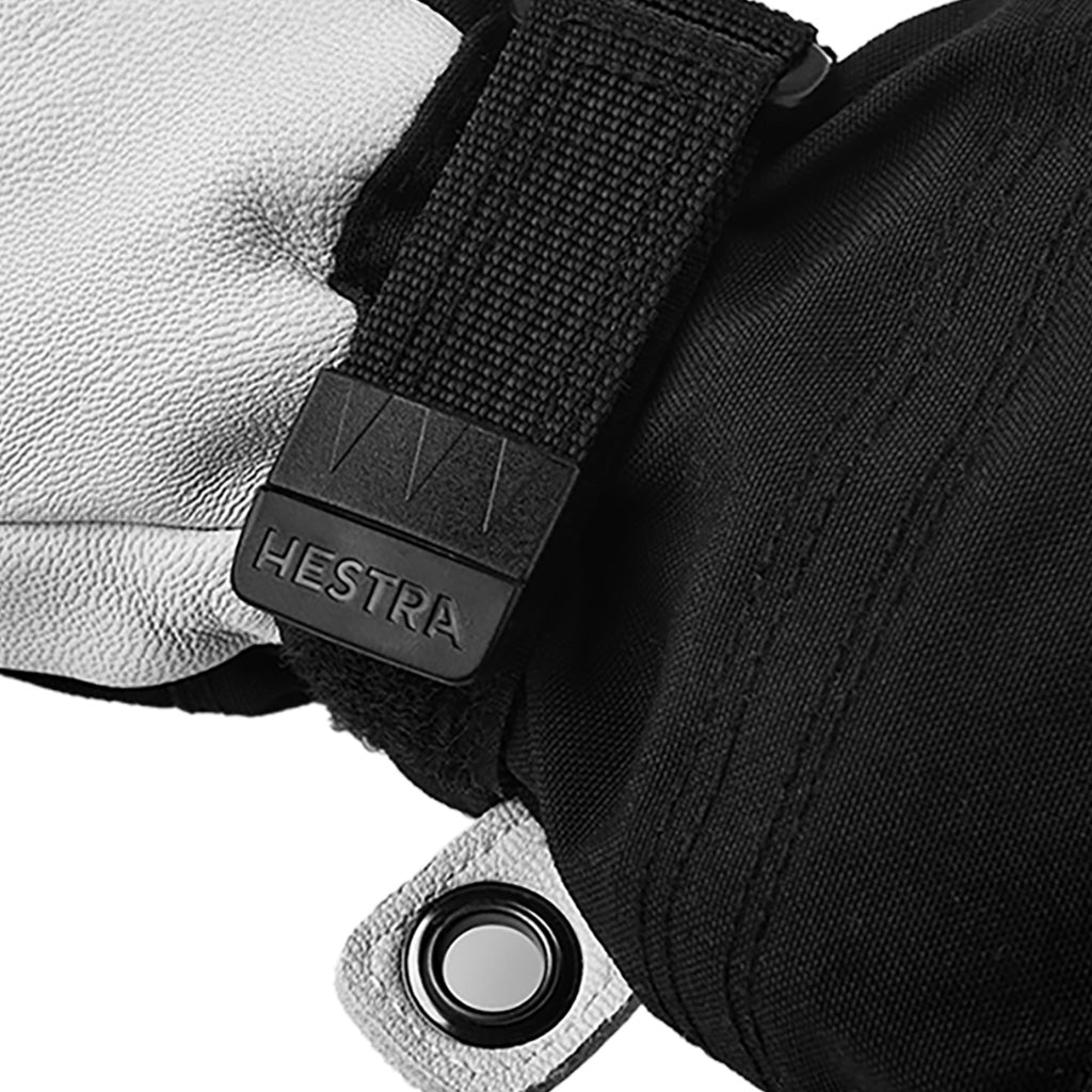 Heli Ski Luffer i farven Sort detalje