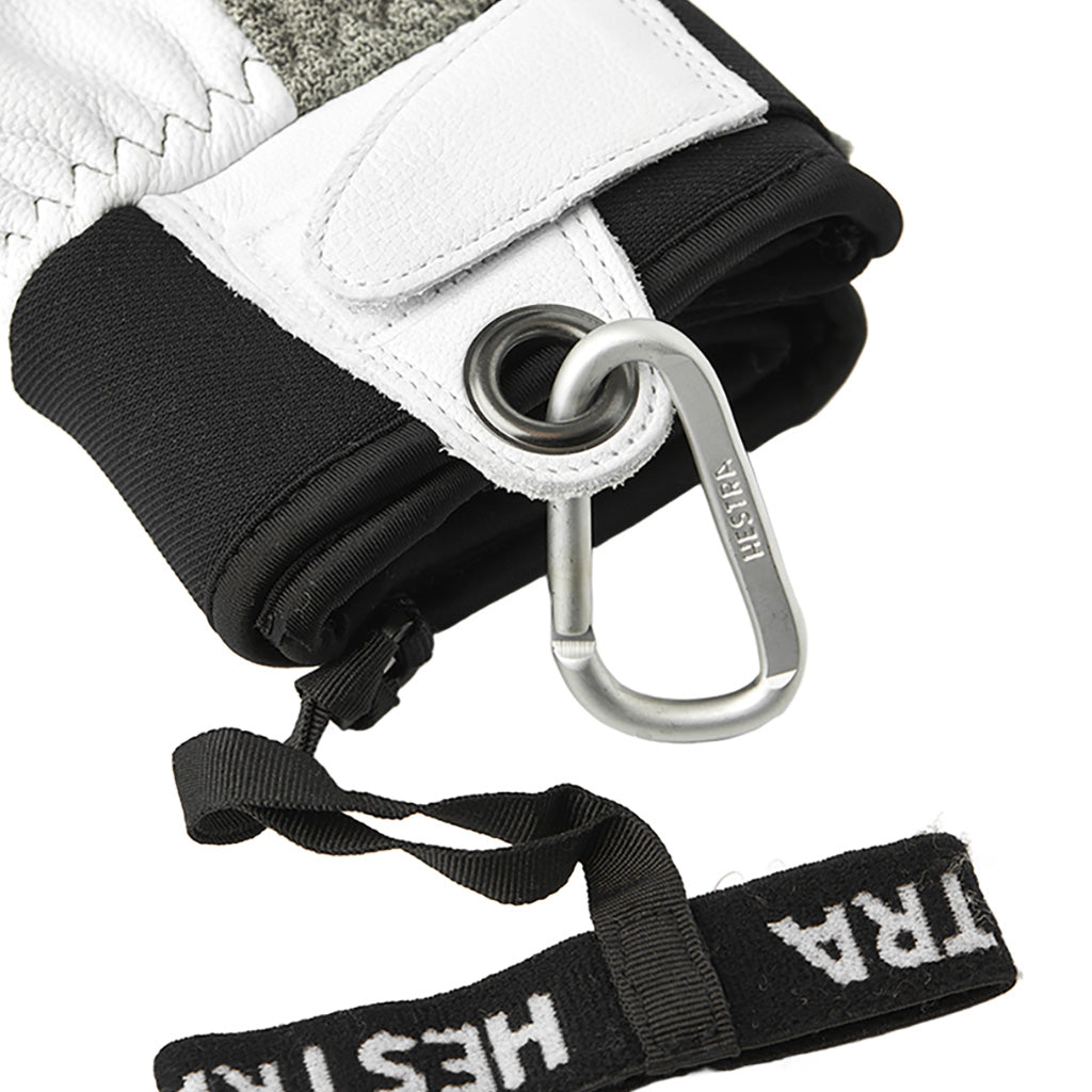 Army Leather Patrol Luffer i farven Light grå nærbillede af spænde