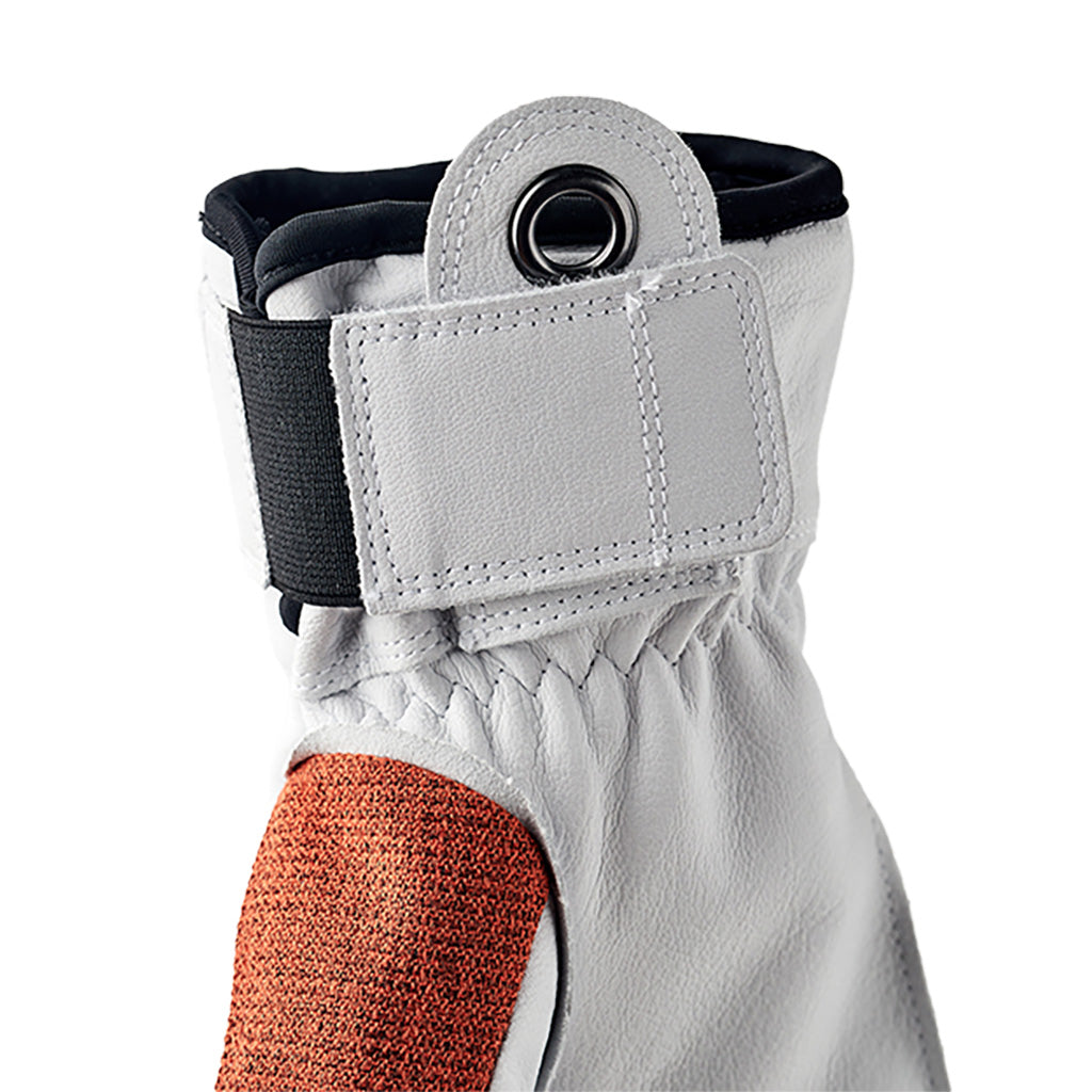 Army Leather Patrol 5 finger Handsker i farven Brick rød nærbillede