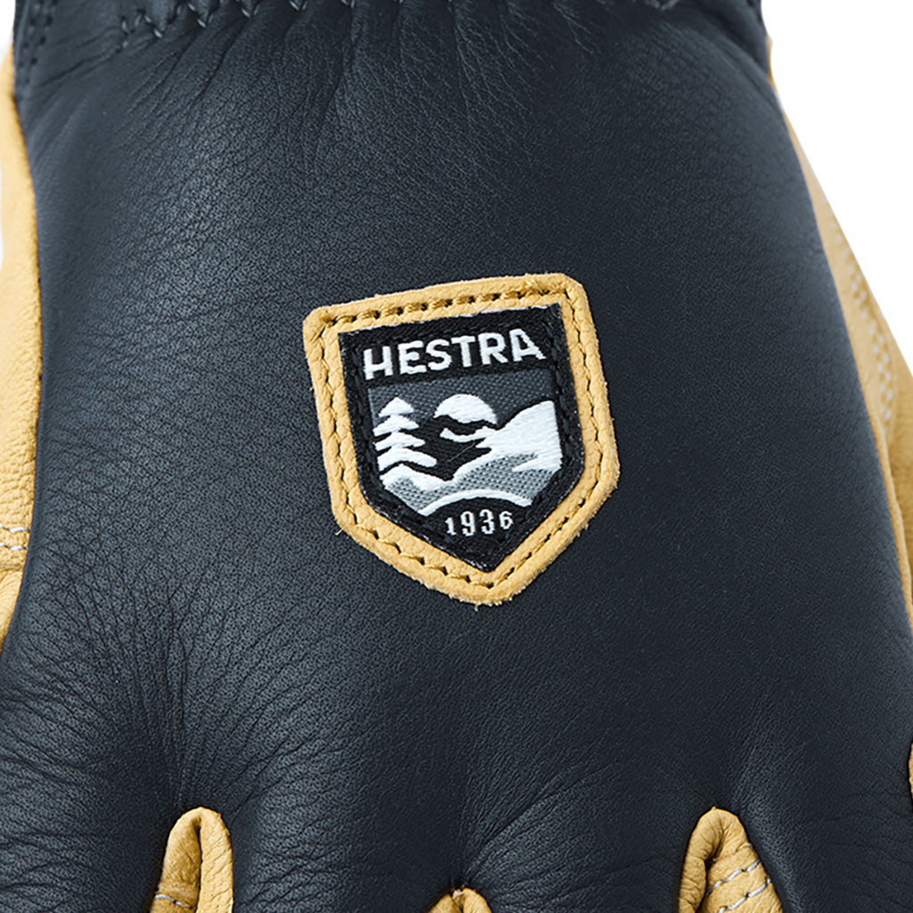 Ergo Grip Incline 5 finger Handsker i farven Grå/Naturbrun nærbillede