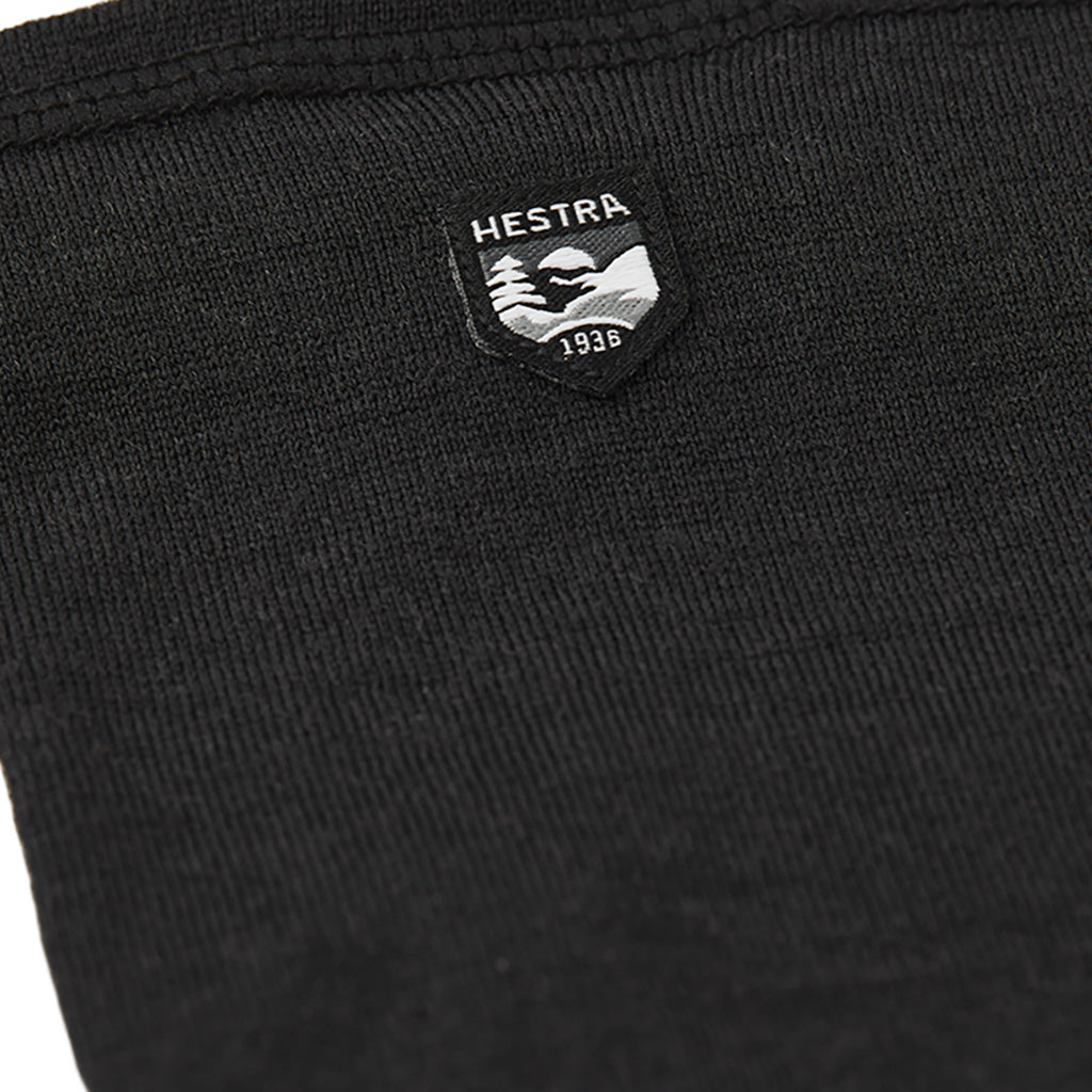 Merino Wool Liner Long 5 finger Handsker i farven Svart nærbillede