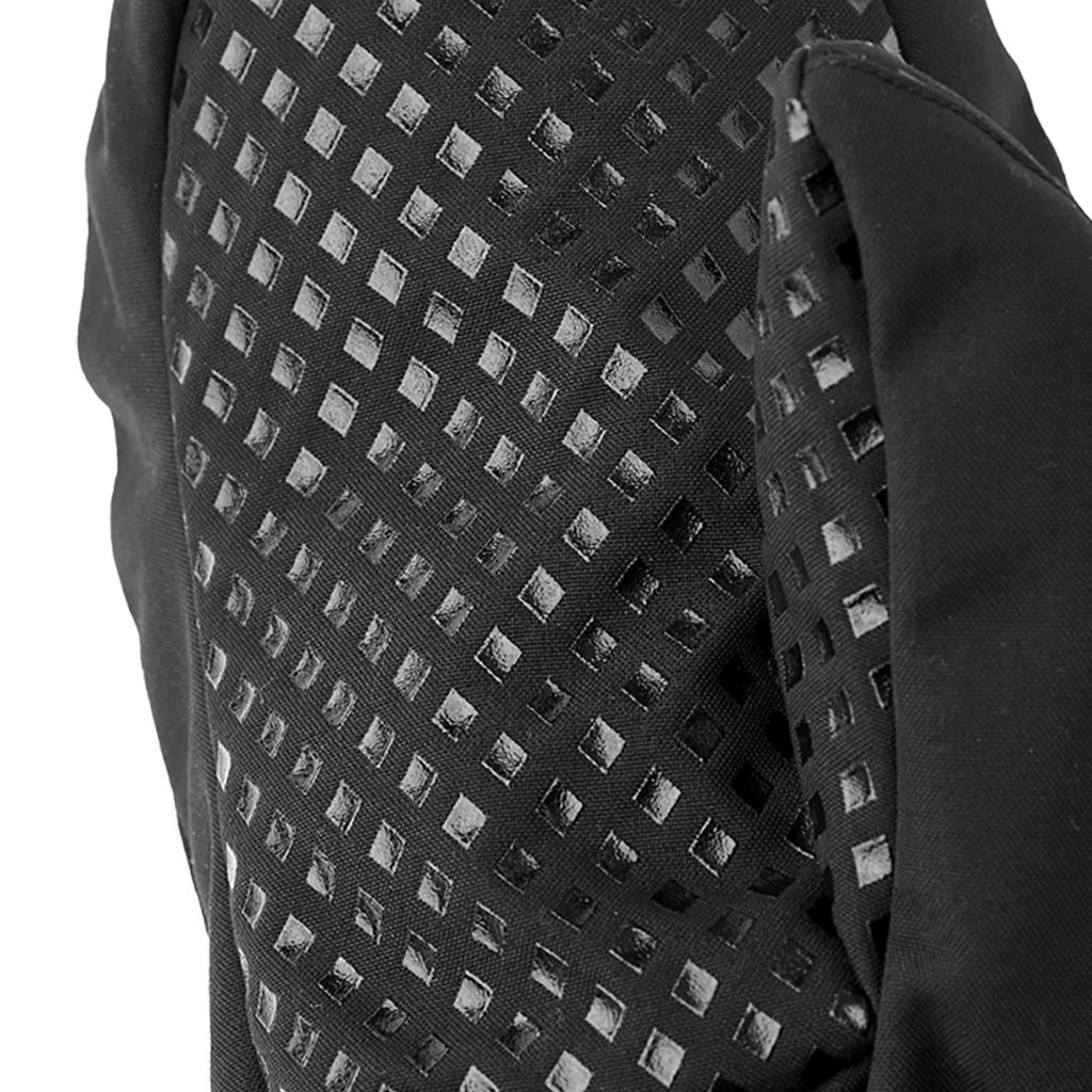 Pull over Luffer i farven detalje