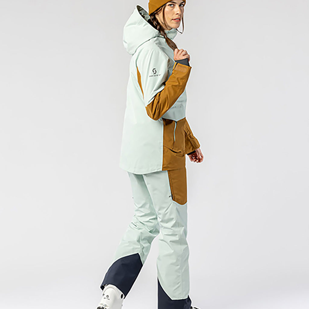 En Skijakke, Vertic GORE-TEX 2L i farven Fresh grøn/brun set fra venstre side