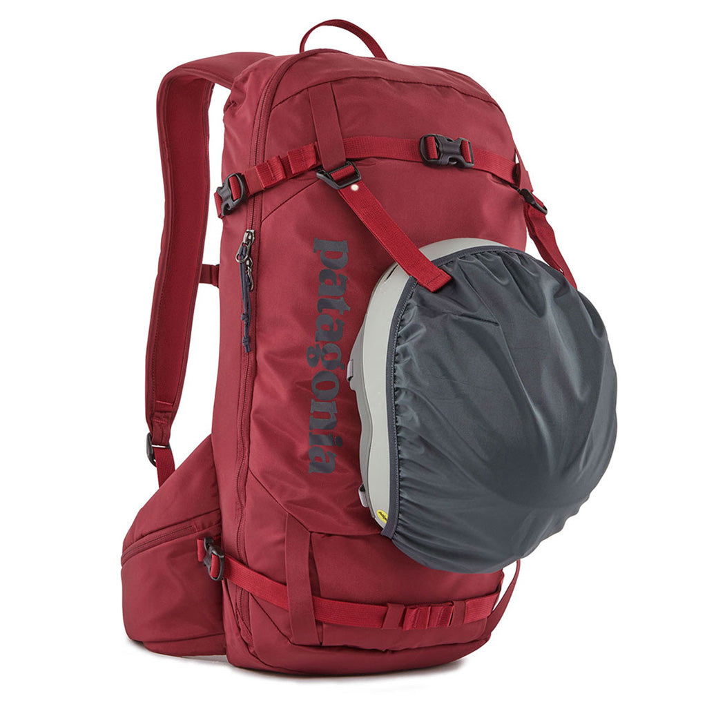 En Rygsæk, Snowdrifter Pack - 20L i farven Wax rød set fra højre side