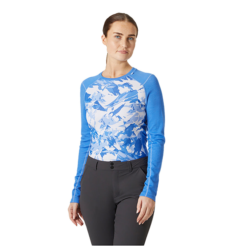 Skiundertøj, Lifa Merino Midweight Crew i farven Ultra blå Mnt Camo set forfra