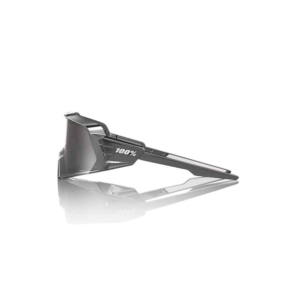 Korbin X Solbriller i farven Hiper Silver Mirror Gloss sort Chrome set fra venstre side