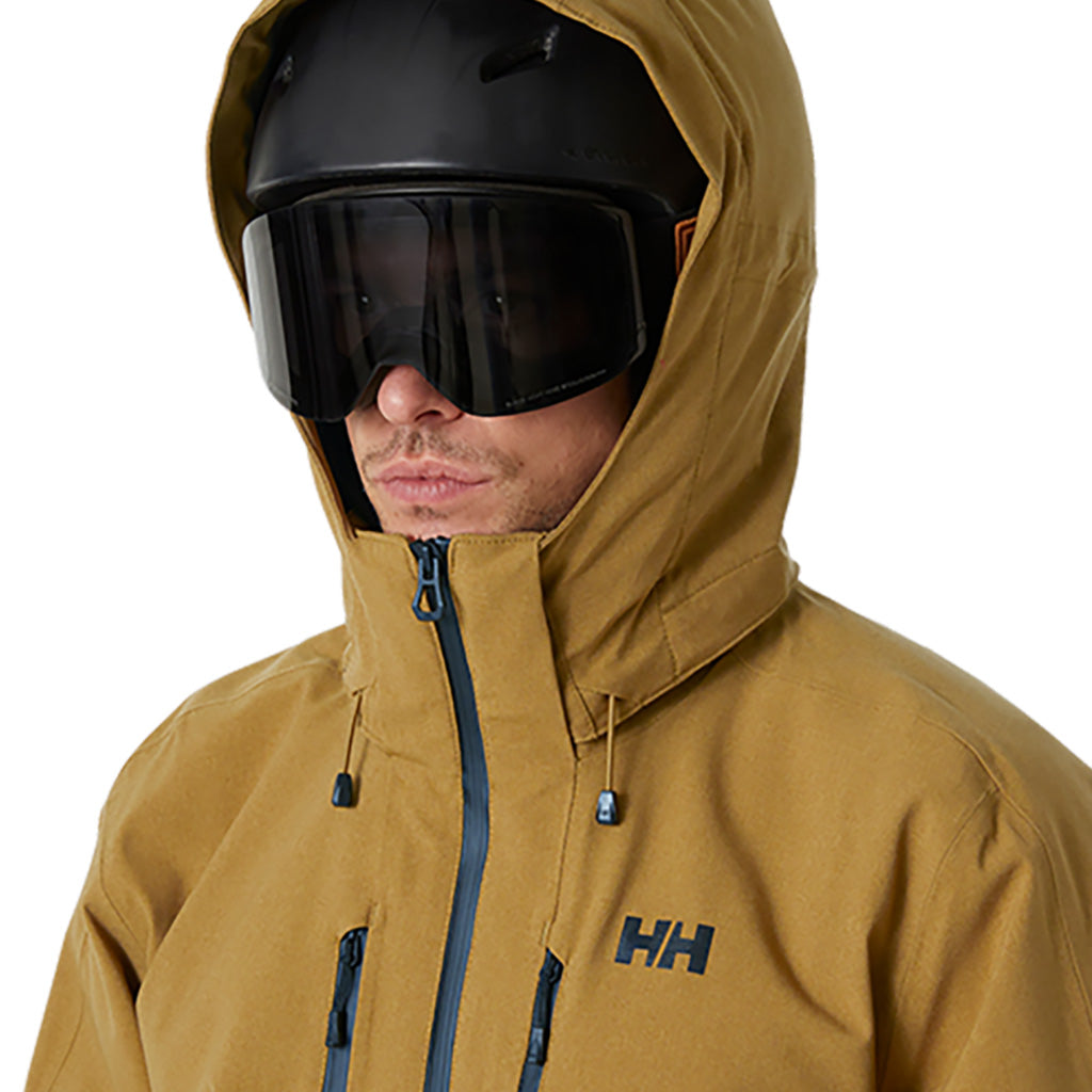 En Skijakke, Juniper 3.0 i farven Lynx set på afstand