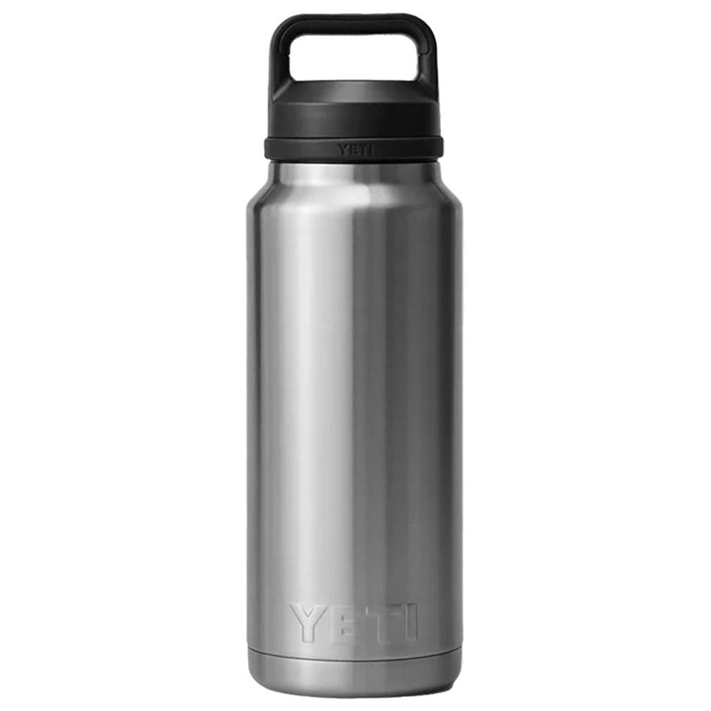 Rambler 36 Oz Bottle Chug i farven Stainless set forfra