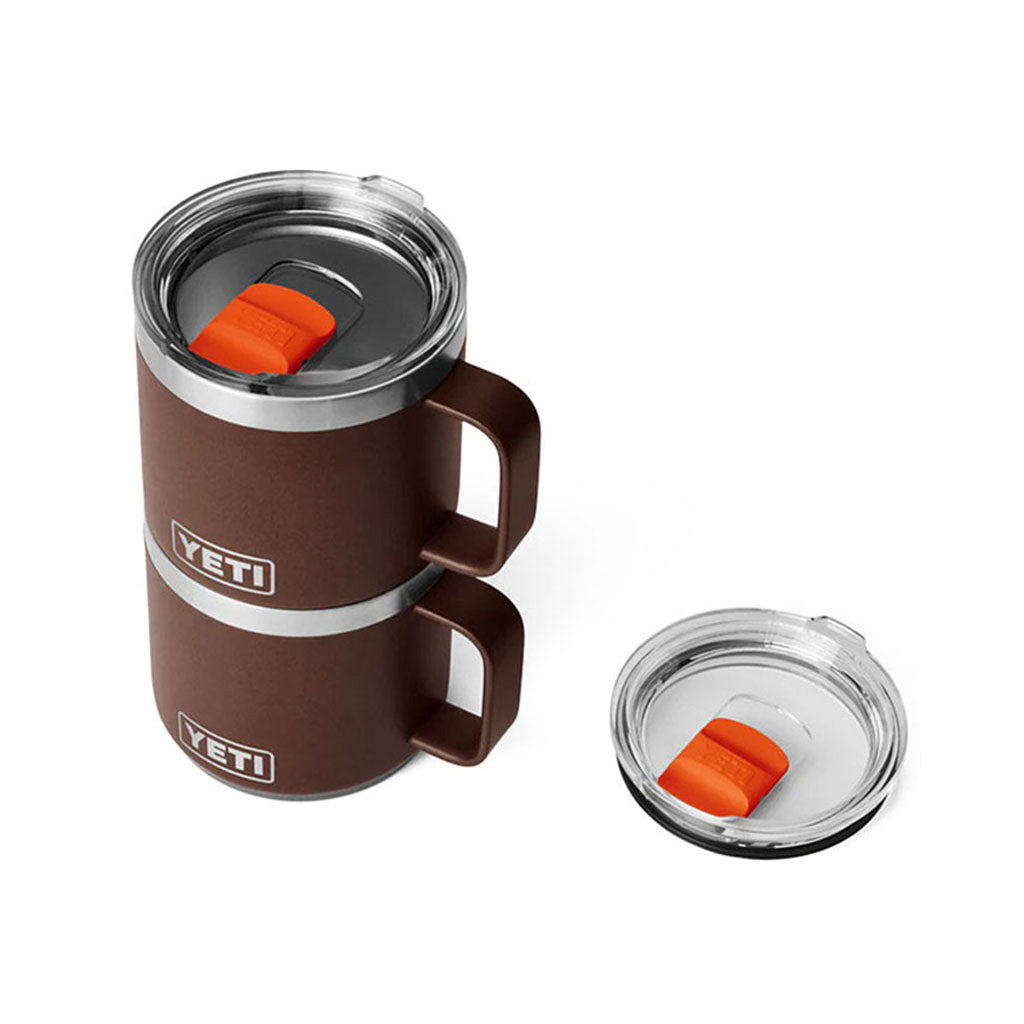 Rambler 14 Oz Mug Ms i farven Wetlands brun set fra en skrå vinkel
