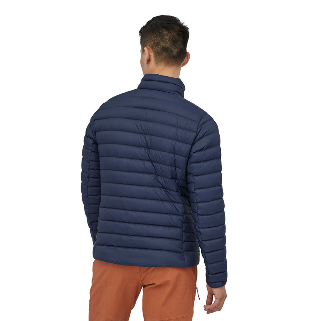 En Jakke, Down Sweater i farven Nena set bagfra