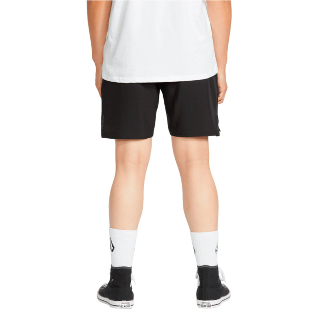 Frickin Ascender 18 Shorts i farven sort set bagfra