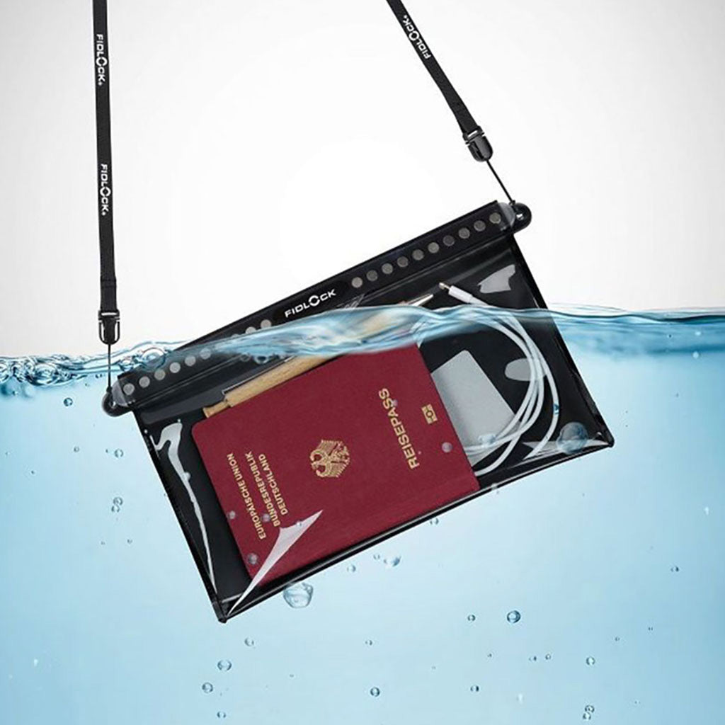 Dry Bag Multi i farven Transparent / sort skrå vinkel