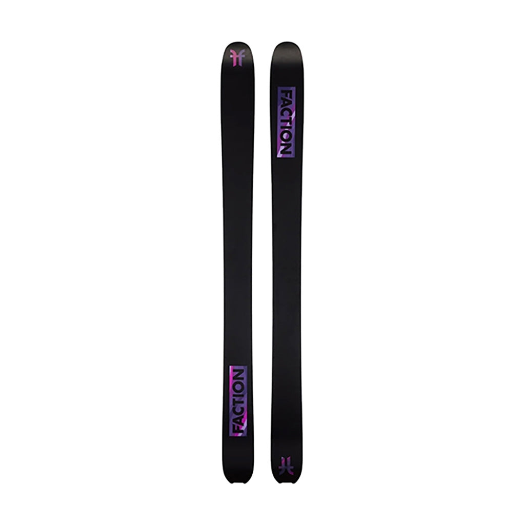 En Ski, La Machine 4 i farven Massive sort set forfra