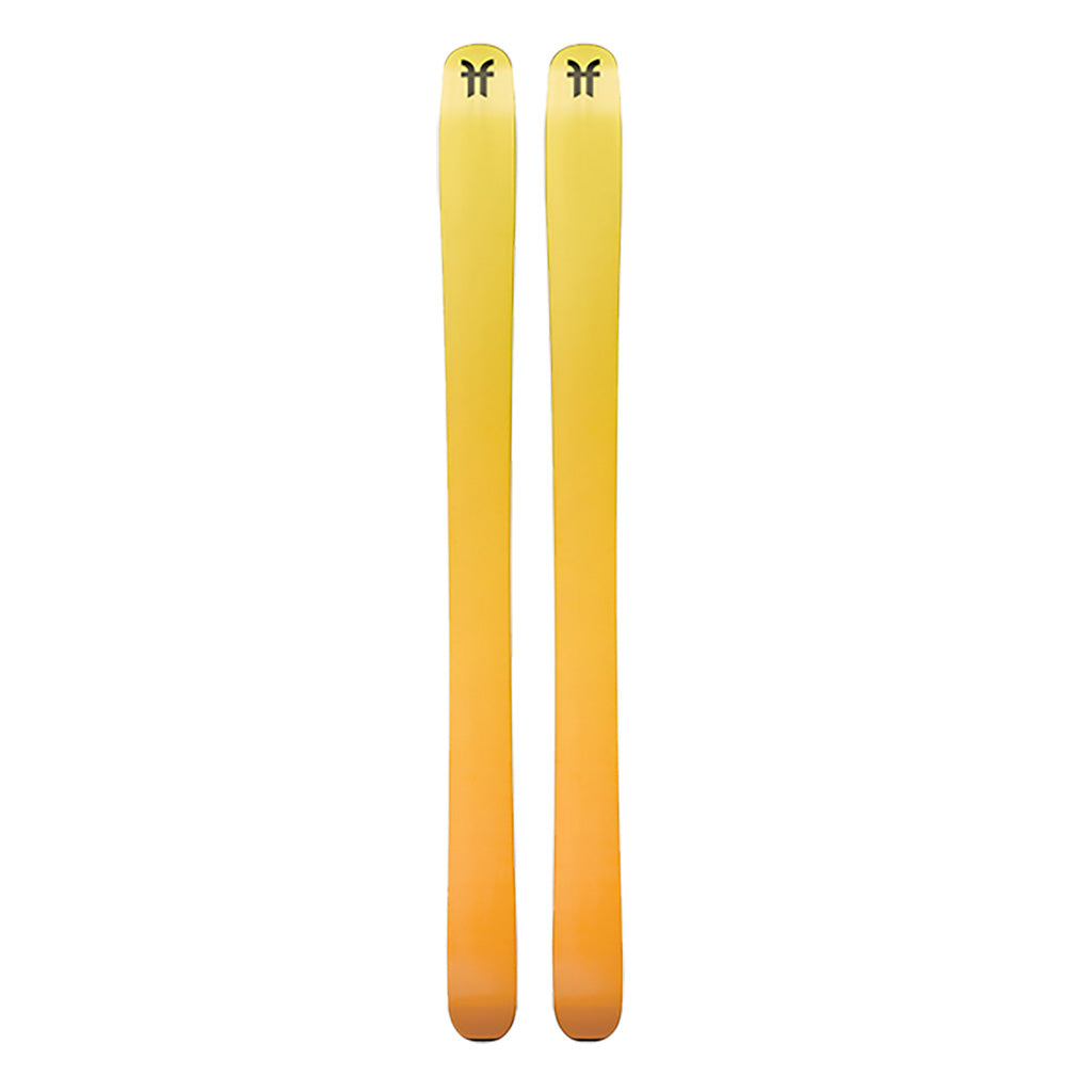 Dancer 4 Ski set nede fra